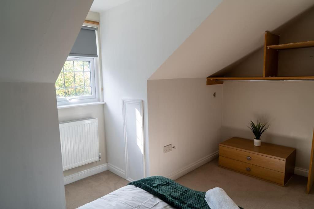 Spacious 15 Guest Home With 9 Beds In Shirley Solihull Luaran gambar