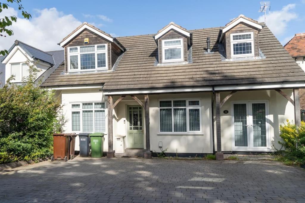 Spacious 15 Guest Home With 9 Beds In Shirley Solihull Luaran gambar